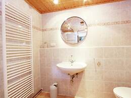 Cozy Chalet in Niederndorf bei Kufstein near Ski Area
