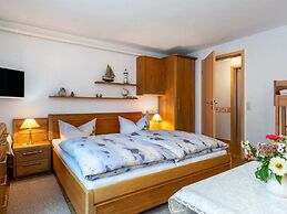 Lovely Apartment in Kühlungsborn near Sea