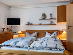 Lovely Apartment in Kühlungsborn near Sea