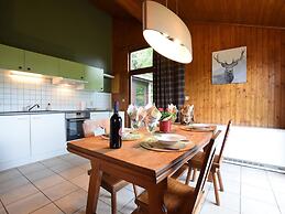 Peaceful Holiday Home in Tenneville near Forest