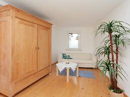 Lovely First Floor Apartment on the Edge of Bode