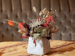 Lovely First Floor Apartment on the Edge of Bode