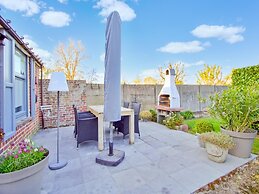 Holiday Home in Hollebeke With Private Garden