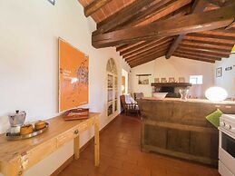 Belvilla by OYO Peaceful Chalet With Private Pool