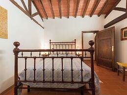 Belvilla by OYO Peaceful Chalet With Private Pool