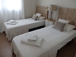 Pego Retreat With Shared Pool