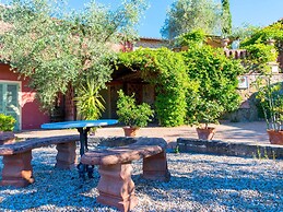Amazing Farmhouse in Montecatini Terme with Hot Tub