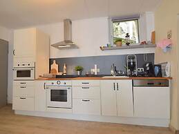 Very Comfortable House With Bathrooms and a Garden
