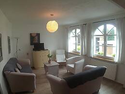 Veltenhaus: Historic Retreat