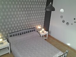 Comfortable Villa With Swimming Pool