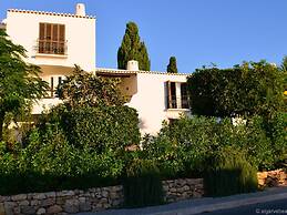 Attractive Apartment in Albufeira With sea View