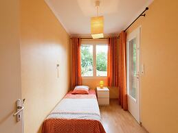 Relaxing Retreat in Bathernay