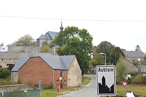 Vintage Holiday Home in Couvin near River