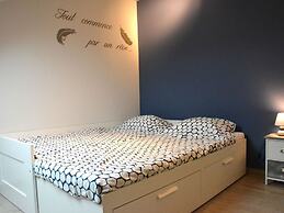 Vintage Holiday Home in Couvin near River