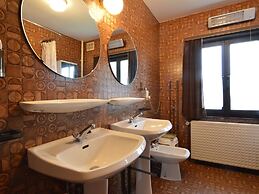 Charming Holiday House With Sauna, Tanning Bed, Garden, Terrace and Lo