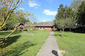 Countryside Stay With Garden