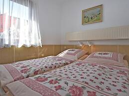 Cozy Holiday Home in Großbreitenbach near Schwarza Valley