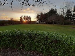Holiday Home in Peaceful Setting and Large Garden