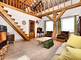 Holiday Home in Peaceful Setting and Large Garden