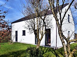 Holiday Home in Peaceful Setting and Large Garden