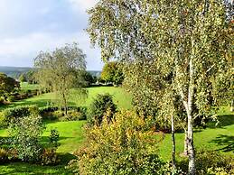 Holiday Home in Peaceful Setting and Large Garden