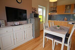 Cozy Apartment in Insel Poel near Beach