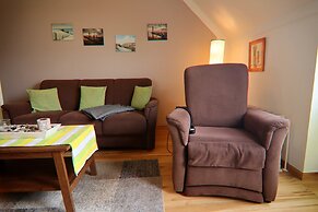 Cozy Apartment in Insel Poel near Beach