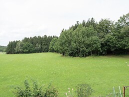 Cosy Apartment in Werda With Garden