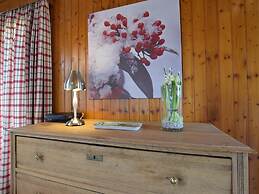 Peaceful Located Cottage With Beautiful Views