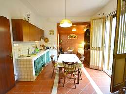 Detached House Near the sea With Garden and Terrace