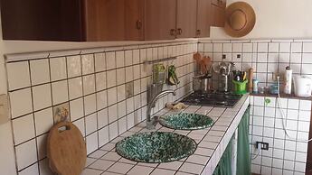 Detached House Near the sea With Garden and Terrace