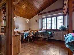 Belvilla by OYO Chalet Nevegal