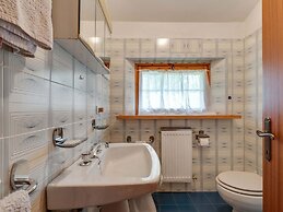 Belvilla by OYO Chalet Nevegal