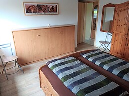 Apartment in Leudersdorf, Eifel With Terrace