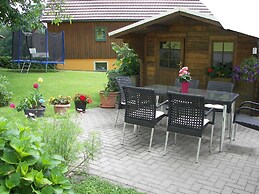 Cozy Apartment near Forest in Lichtenhain