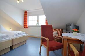 Apartment in Rotthalmnster With Garden