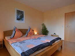 Cozy Apartment in Nohn With Terrace, Garden, BBQ