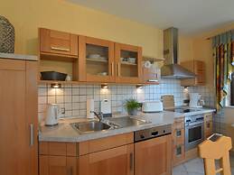 Cozy Apartment in Nohn With Terrace, Garden, BBQ