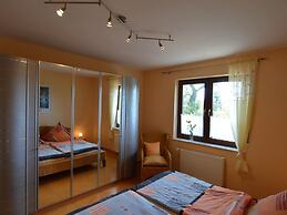 Cozy Apartment in Nohn With Terrace, Garden, BBQ
