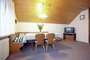 Apartment With Garden