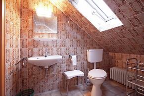 Apartment With Garden