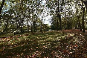 Apartment in Ieper With Terrace