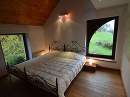 Holiday Home Le Marteaubois in Robechies