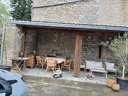 Stylish Stay Near Forest