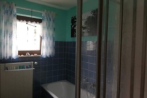 Cozy Apartment With Private Garden in Nisterau