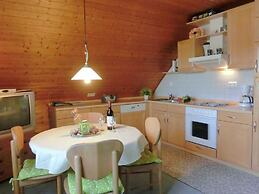Cozy Apartment With Private Garden in Nisterau