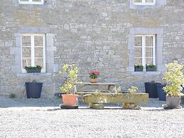 Annexe of a Magnificent, Tastefully Renovated
