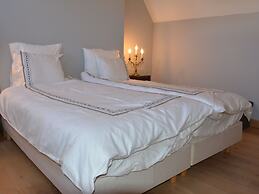 Annexe of a Magnificent, Tastefully Renovated