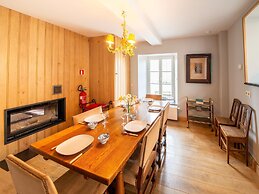 Charming Farmhouse in Ouffet for 7