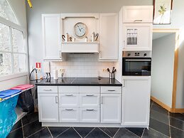 Charming Farmhouse in Ouffet for 7